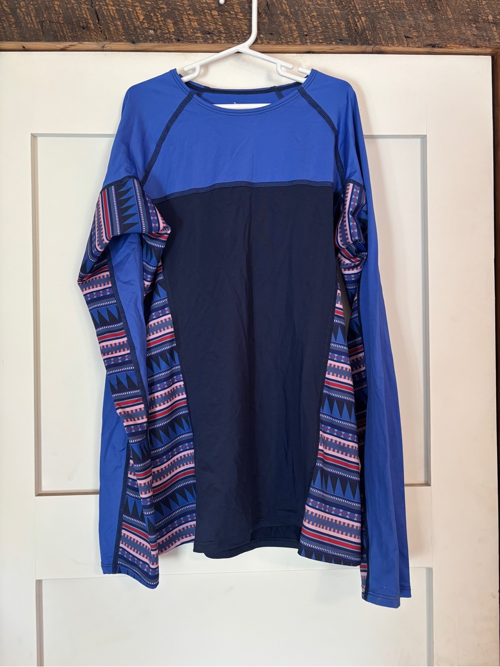 Patagonia women’s rash guard - Picture 1 of 3